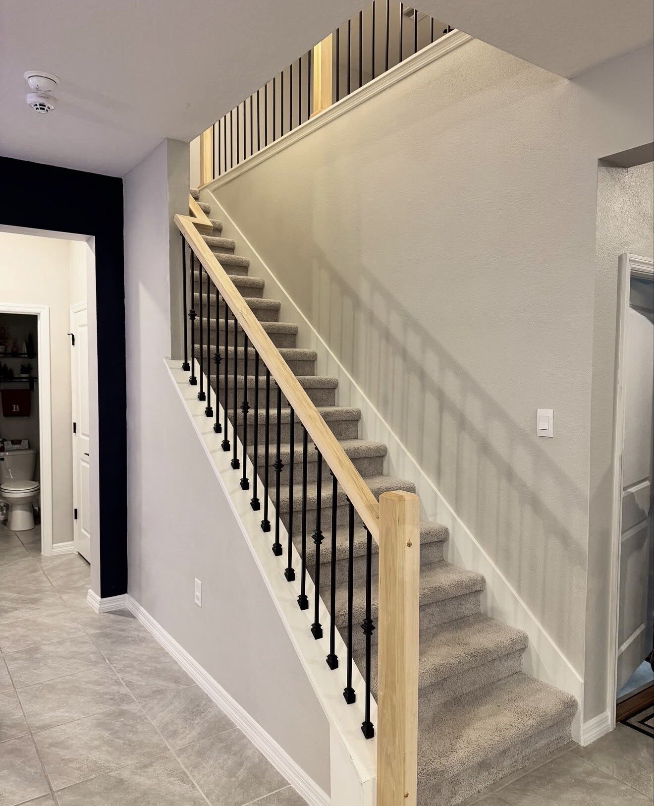 Light modern staircase inspiration